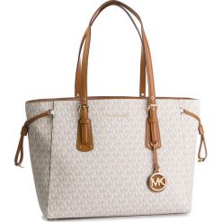 Torebka MICHAEL MICHAEL KORS - Voyager 30F8GV6T2B Vanilla. Brązowe torebki klasyczne damskie MICHAEL Michael Kors, bez wzorów, ze skóry ekologicznej, klasyczne, bez dodatków. Za 1309,00 zł.
