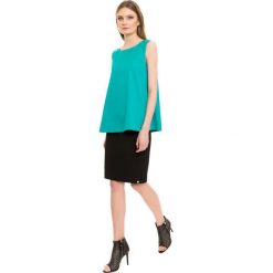 Topy damskie: Simple – Top