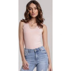 Różowy Top Amania. Różowe bluzki damskie Renee, s, bez wzorów, bez kołnierzyka. Za 39,99 zł.