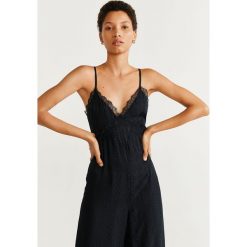 Mango - Kombinezon Lace. Czarne kombinezony damskie Mango, s, bez wzorów, z poliesteru, bez kołnierzyka, z długim rękawem, długie. Za 199,90 zł.