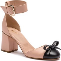 Półbuty RED VALENTINO - RQ0S0C10 Light Nu WZ0. Różowe półbuty damskie Red Valentino, bez wzorów, ze skóry, bez obcasa, na obcasie, bez zapięcia. W wyprzedaży za 899,00 zł.