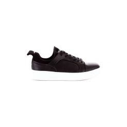 Buty Calvin Klein Jeans F1330. Czarne trampki męskie Calvin Klein Jeans, bez wzorów, z jeansu, bez zapięcia. Za 548,13 zł.