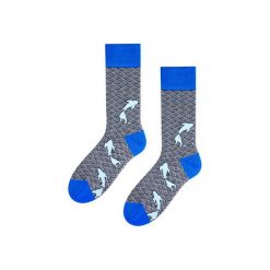 Skarpetki męskie żakardowe- Ryby. Czerwone skarpetki męskie Popsox, z żakardem. Za 27,00 zł.