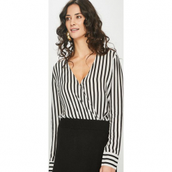 Answear - Bluzka. Bluzki damskie ANSWEAR, s, bez wzorów, z elastanu, casualowe, bez kołnierzyka, z długim rękawem. W wyprzedaży za 49,90 zł.