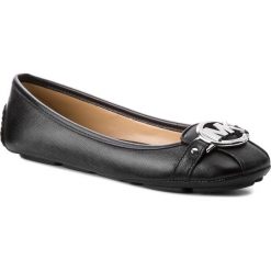 Baleriny MICHAEL MICHAEL KORS - Fulton Moc 40T2FUFR1L Black. Czarne klasyczne baleriny damskie marki MICHAEL Michael Kors, na co dzień, ze skóry ekologicznej, na płaskiej podeszwie. W wyprzedaży za 299,00 zł.