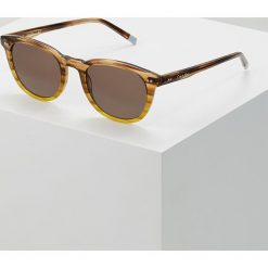 Calvin Klein Okulary przeciwsłoneczne brown/yellow. Brązowe okulary przeciwsłoneczne męskie aviatory Calvin Klein. Za 579,00 zł.