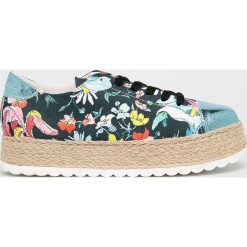 Silvian Heach - Espadryle. Espadryle damskie Silvian Heach, bez wzorów, z materiału, bez obcasa, na platformie. W wyprzedaży za 269,90 zł.