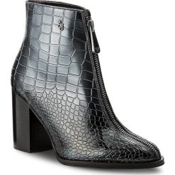 Botki ARMANI JEANS - 925264 7A622 40820 Gun Metal. Szare botki damskie skórzane marki Armani Jeans. W wyprzedaży za 529,00 zł.