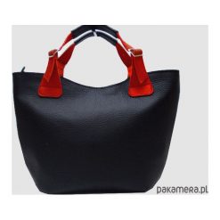 Skórzana czarna torba. Czarne torebki klasyczne damskie Pakamera, z materiału. Za 145,00 zł.