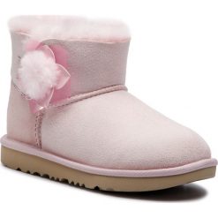 Buty UGG - K Mini Bailey II Cactus Flower 1102771K K/Slpn. Różowe śniegowce dziewczęce Ugg, bez zapięcia. W wyprzedaży za 389,00 zł.