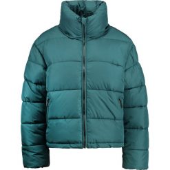 Bomberki damskie: Glamorous Kurtka zimowa green