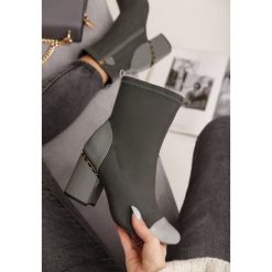 Szare Botki Jumbo Set. Szare botki damskie Renee, ze skóry, eleganckie, na wysokim obcasie, na obcasie, na zamek. Za 109,99 zł.