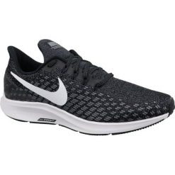 Nike Air Zoom Pegasus 35 942851-001 47 Czarne. Czarne buty sportowe męskie marki Nike, z syntetyku, bez zapięcia, do biegania. W wyprzedaży za 419,99 zł.