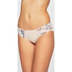 Triumph - Figi Amourette Charm. Różowe figi damskie marki Triumph, z elastanu. Za 99,90 zł.