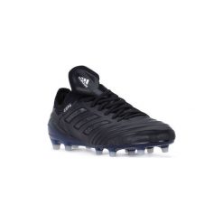Buty do piłki nożnej adidas COPA 18.1 FG. Czarne halówki męskie marki Adidas, ze skóry, do piłki nożnej. Za 824,92 zł.