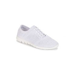 Buty André SURF. Szare trampki i tenisówki damskie Andre, bez wzorów, bez zapięcia. Za 175,20 zł.