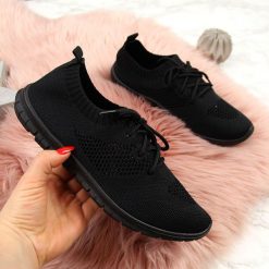 Buty sportowe damskie ażurowe czarne McKeylor - czarny. Czarne buty sportowe damskie McKeylor, bez wzorów, sportowe. Za 35,00 zł.