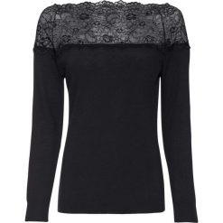 Sweter z koronką w dekolcie bonprix czarny. Czarne swetry damskie bonprix, w koronkowe wzory, z koronki, bez rękawów, bez kaptura. Za 99,99 zł.