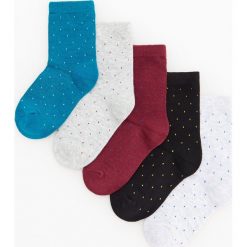 Skarpetki 5 pack - Jasny szary. Szare skarpetki męskie Reserved, bez wzorów. Za 29,99 zł.