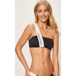 Calvin Klein Jeans - Biustonosz kąpielowy. Czarne stroje kąpielowe damskie Calvin Klein Jeans, s, z nadrukiem, z elastanu. Za 229,90 zł.