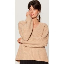 Sweter z bufiastymi rękawami - Beżowy. Brązowe bez kategorii marki Mohito, l. W wyprzedaży za 39,99 zł.
