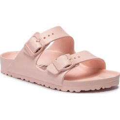 Klapki BIRKENSTOCK - Arizona 1014614 Rose Reptile. Różowe klapki damskie Birkenstock, bez wzorów, z tworzywa sztucznego, bez obcasa. Za 179,00 zł.