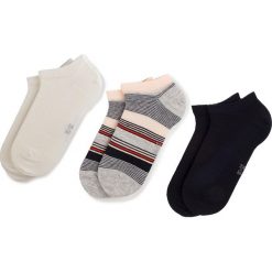 Zestaw 3 par niskich skarpet damskich TOM TAILOR - 97119 Dark Navy 545. Niebieskie skarpetki damskie marki Tom Tailor, bez wzorów, z elastanu. Za 35,00 zł.