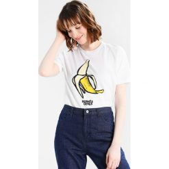T-shirty damskie: Monkee Genes BANANA POP ART TEE Tshirt z nadrukiem white