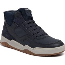 Sneakersy GEOX - J Perth B. A J947RA 05446 C4002 D Navy. Niebieskie trampki chłopięce Geox, bez wzorów, z zamszu, bez zapięcia. Za 329,00 zł.