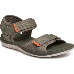 Sandały CLARKS - Step Beat Sun 261489657 Dusty Olive. Zielone klapki męskie Clarks, z tworzywa sztucznego, bez zapięcia. Za 239,00 zł.