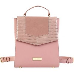 Doca Damski plecak 16275. Plecaki damskie Doca, bez wzorów, eleganckie. W wyprzedaży za 205,00 zł.