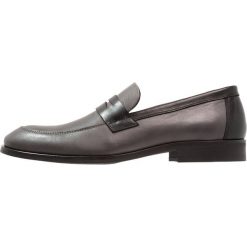 Zign Eleganckie buty grey. Szare buty wizytowe męskie Zign, z materiału. Za 379,00 zł.