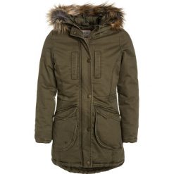 Cars Jeans JORDAY Płaszcz zimowy army. Zielone płaszcze dziewczęce marki Cars Jeans, na zimę, z bawełny. W wyprzedaży za 272,35 zł.