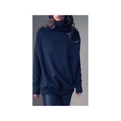 Czarny golf buka bluza oversize. Czarne bluzy damskie One mug a day, bez wzorów, bez rękawów, bez kaptura. Za 259,00 zł.