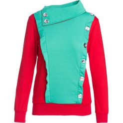 Zielono-Czerwona Bluza Flighty. Zielone bluzy damskie Multu, s, bez wzorów, z flicu, bez rękawów, bez kaptura. Za 29,99 zł.