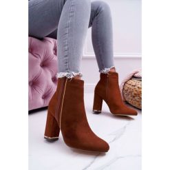 Botki Damskie Na Obcasie Camel Domeno. Brązowe botki damskie FRERY, bez obcasa, na obcasie, bez zapięcia. Za 139,00 zł.