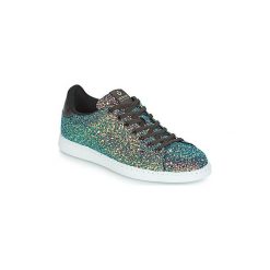 Buty Victoria DEPORTIVO GLITTER. Szare trampki i tenisówki damskie Victoria, bez wzorów, bez zapięcia. Za 269,00 zł.