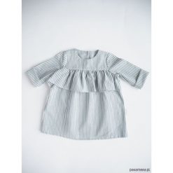 Sukienka z falbanką, BLUE STRIPES. Niebieskie sukienki dziewczęce z falbanami Pakamera, z bawełny, z długim rękawem, długie. Za 85,00 zł.