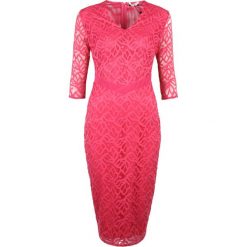 Guess Marciano Sukienka. Sukienki damskie Guess, z haftami, z tkaniny, bez kołnierzyka, bez rękawów, dopasowane. Za 199,00 zł.