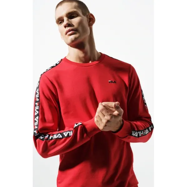 Fila Bluza Aren Crew Shirt , czerwony, rozmiar L. Czerwone bluzy męskie Fila, m, bez wzorów, z bawełny, sportowe, bez kołnierzyka, bez rękawów, długie, bez kaptura. W wyprzedaży za 269,99 zł.