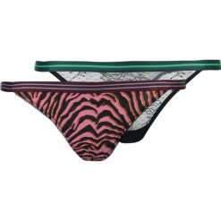 Majtki damskie: LOVE Stories ROOMSERVICE Stringi multi color