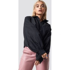 NA-KD Trend Koszula Volume Sleeve - Black. Białe koszule damskie marki NA-KD Trend, z nadrukiem, z jersey, z okrągłym kołnierzem. Za 141,95 zł.