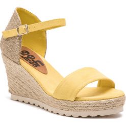 Espadryle REFRESH - 69829 Amarillo. Żółte espadryle damskie Refresh, bez wzorów, ze skóry ekologicznej, bez obcasa, na obcasie. W wyprzedaży za 129,00 zł.