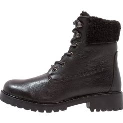 Mint&berry Botki sznurowane black. Czarne buty zimowe damskie marki mint&berry, z materiału, na sznurówki. Za 379,00 zł.