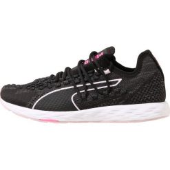 Puma SPEED RACER Obuwie do biegania treningowe puma black/winsome orchid/knockout pink. Czarne buty do biegania damskie marki Puma, z materiału. Za 509,00 zł.