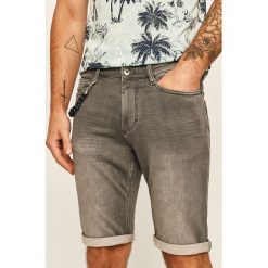 Tom Tailor Denim - Szorty jeansowe. Szare spodenki i szorty męskie TOM TAILOR DENIM, bez wzorów, z elastanu, casualowe. W wyprzedaży za 189,90 zł.