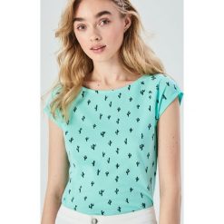 Wzorzysty t-shirt - Zielony. Zielone t-shirty damskie Sinsay, s, bez wzorów, bez kołnierzyka. Za 14,99 zł.
