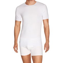 T-shirt w kolorze białym. Białe t-shirty męskie Pierre Cardin, xxl, bez wzorów, z okrągłym kołnierzem. W wyprzedaży za 49,95 zł.