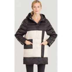 KURTKA ELISABETTA FRANCHI. Czarne kurtki damskie Elisabetta Franchi, bez wzorów, z materiału. Za 2279,00 zł.