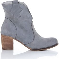 Botki na słupku kowbojki - skóra naturalna - model 503 - kolor grafitowy. Szare botki damskie Zapato, na wiosnę, z jeansu, eleganckie, z okrągłym noskiem, bez obcasa, na obcasie, bez zapięcia. Za 399,00 zł.